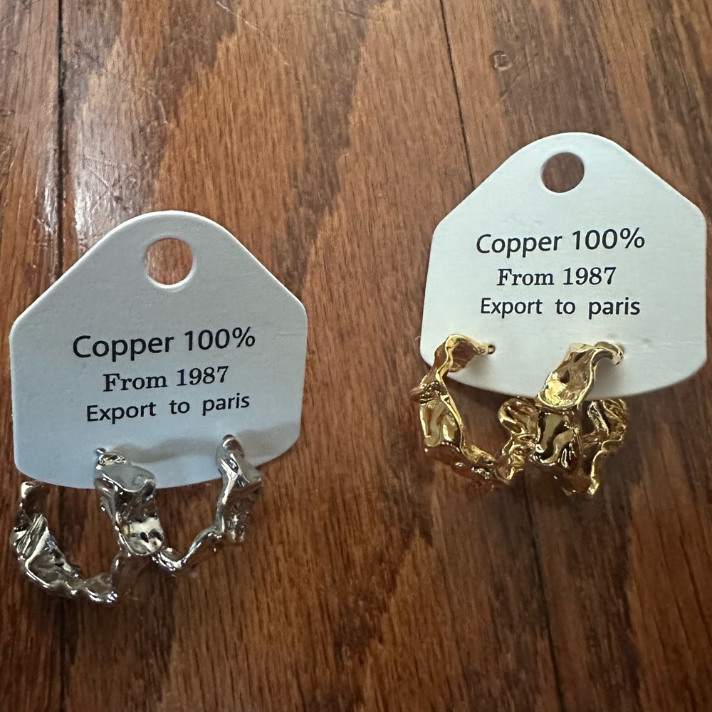 Gold and Silver Copper Earrings Non Tarnish 2 Pairs - Picture 2 of 3